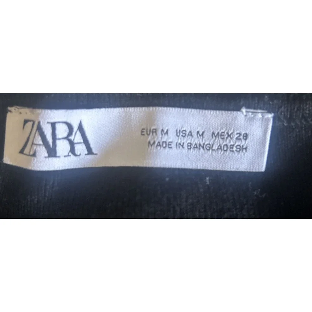 Zara Womens Size M Black Cropped Fitted Slim Long-Sleeve Pullover Knit Top